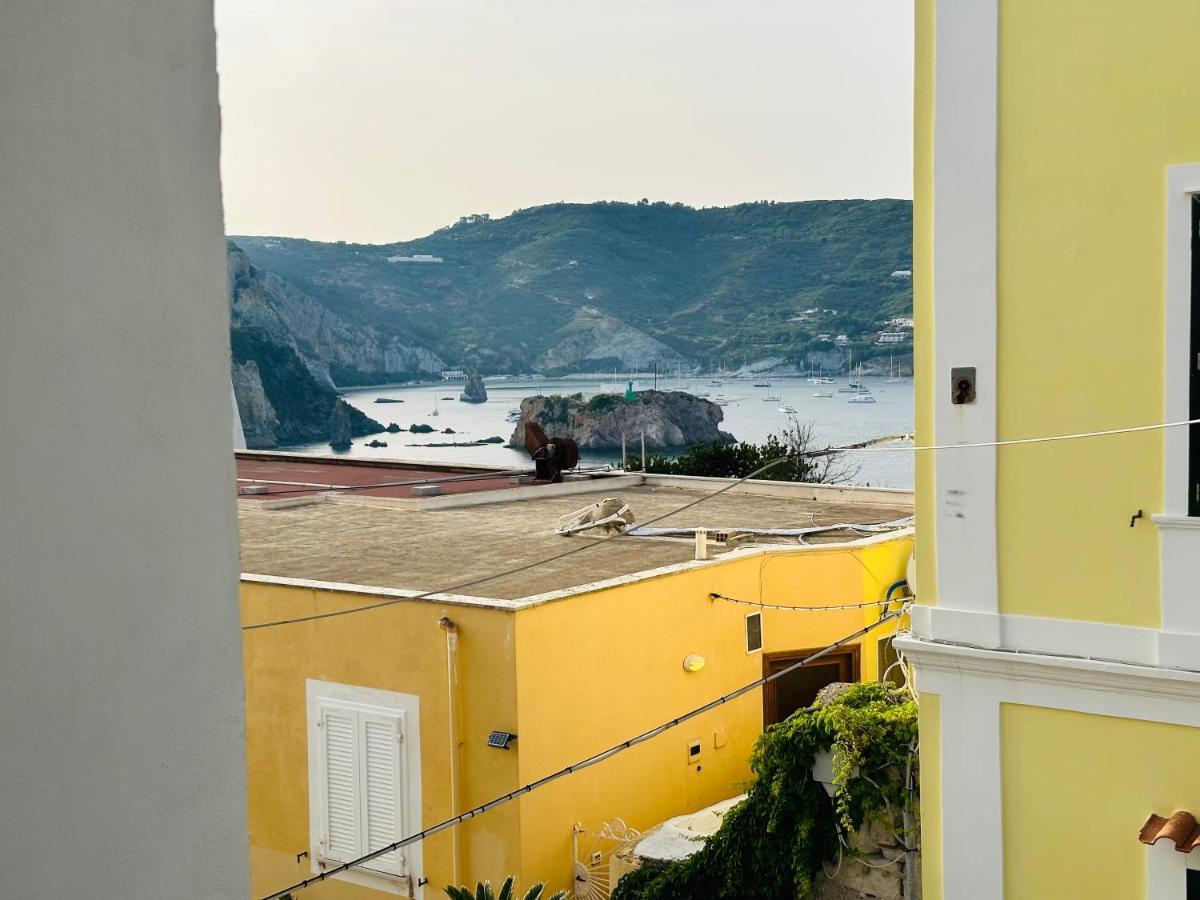 Sky Ponza - Immobilevante Esterno foto